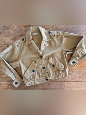 Tractr Women’s Olive-Tan Durable Cotton Crop Jacket